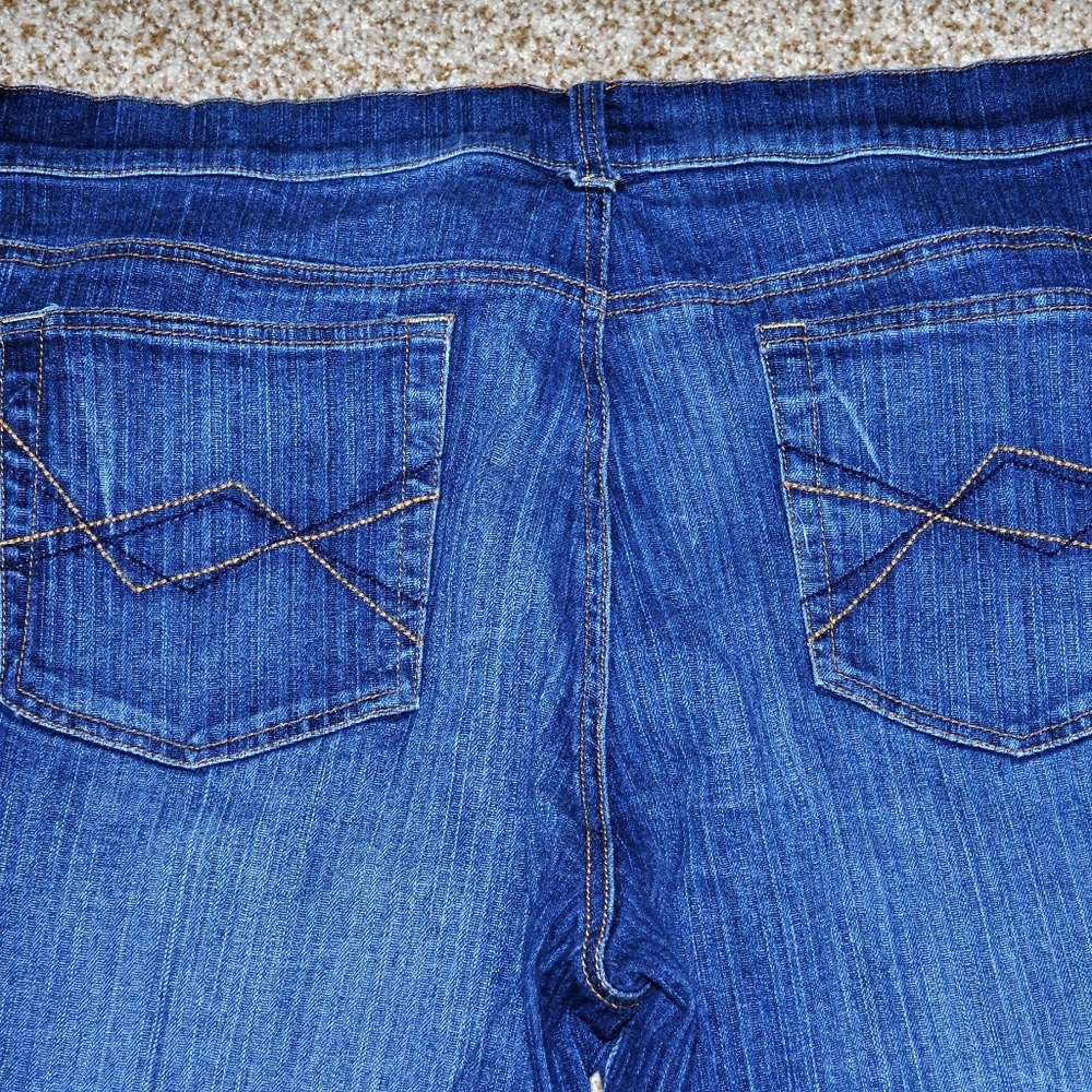 Venezia 'Ribbed' Stretch Jeans - Picture 5 of 6